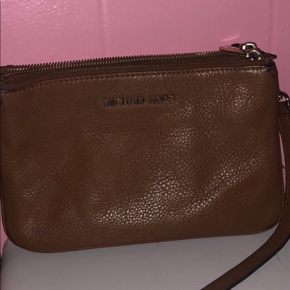 Leather brown Michael Kors crossbody purse